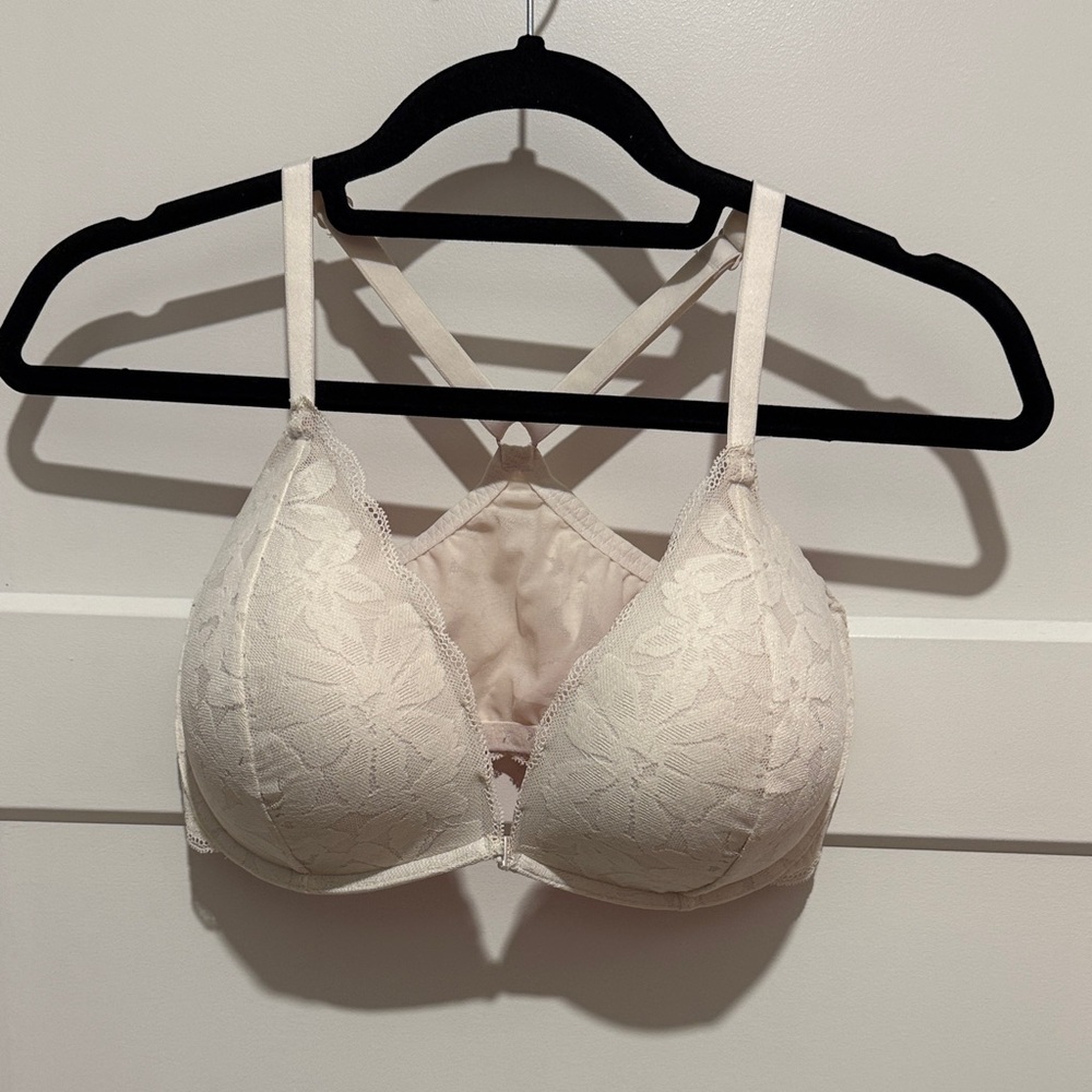 Victoria’s Secret Pink White Lace Padded Bra